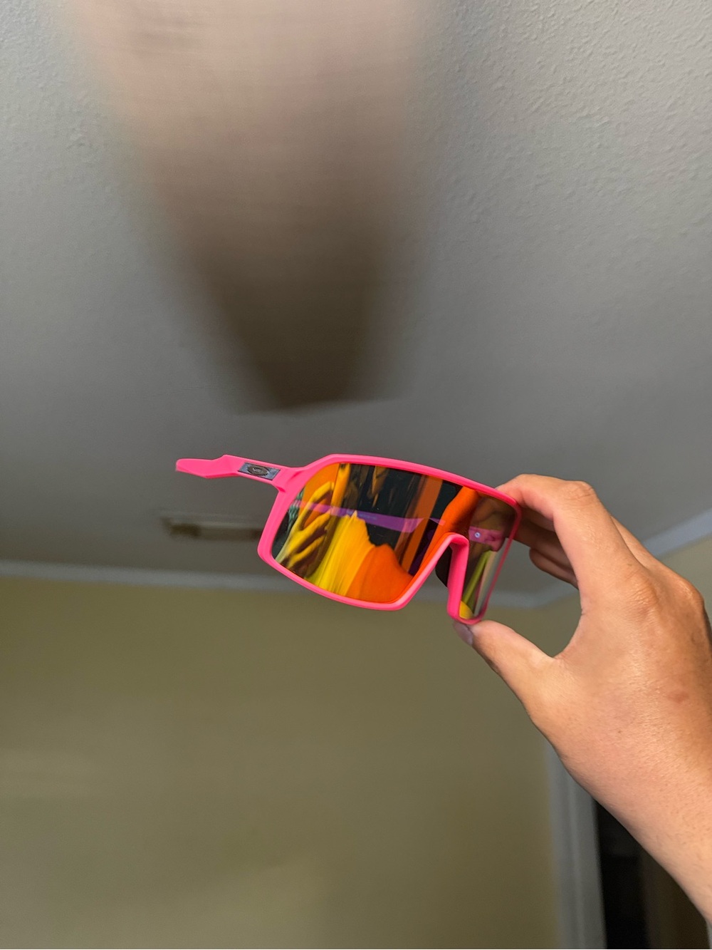 Pink oaks with Mirrored Lens